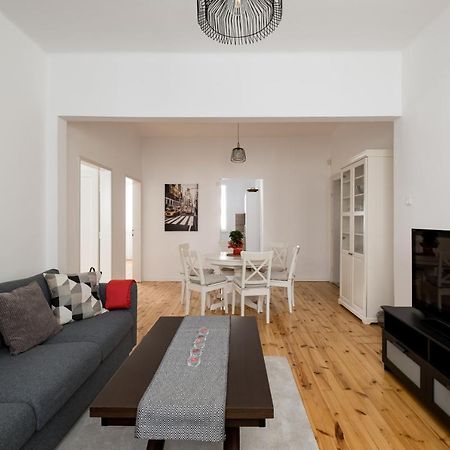 Spacious 3 Bedroom Home In Sofia'S Top Center Kültér fotó