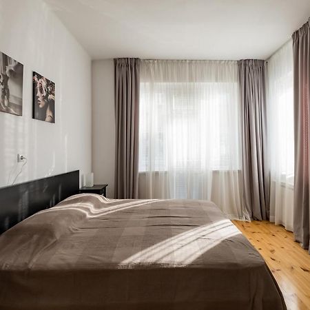 Spacious 3 Bedroom Home In Sofia'S Top Center Kültér fotó