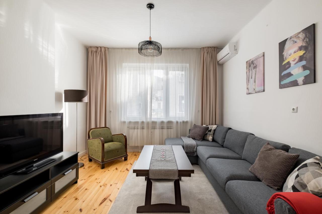 Spacious 3 Bedroom Home In Sofia'S Top Center Kültér fotó