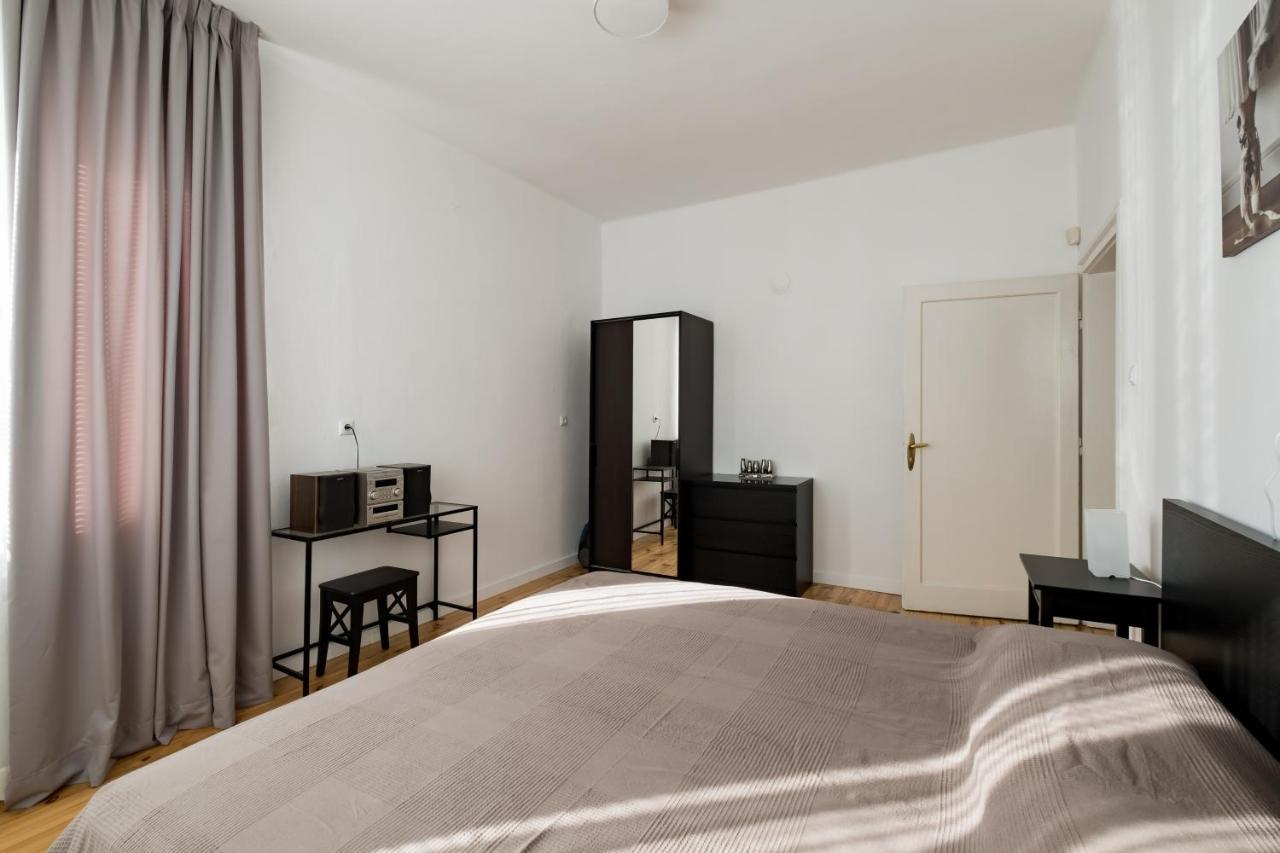 Spacious 3 Bedroom Home In Sofia'S Top Center Kültér fotó
